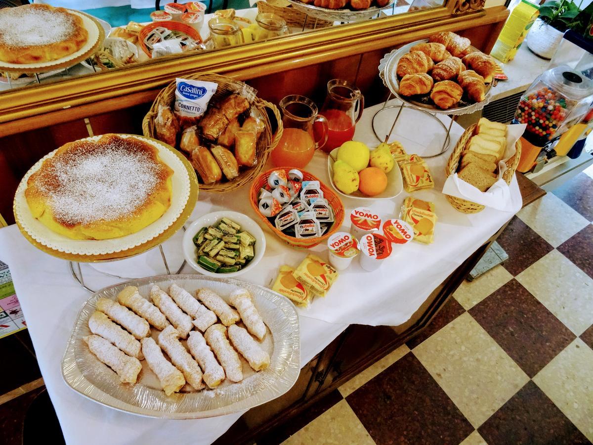 Bed and Breakfast Residenza Il Giglio Mozzecane Exterior foto
